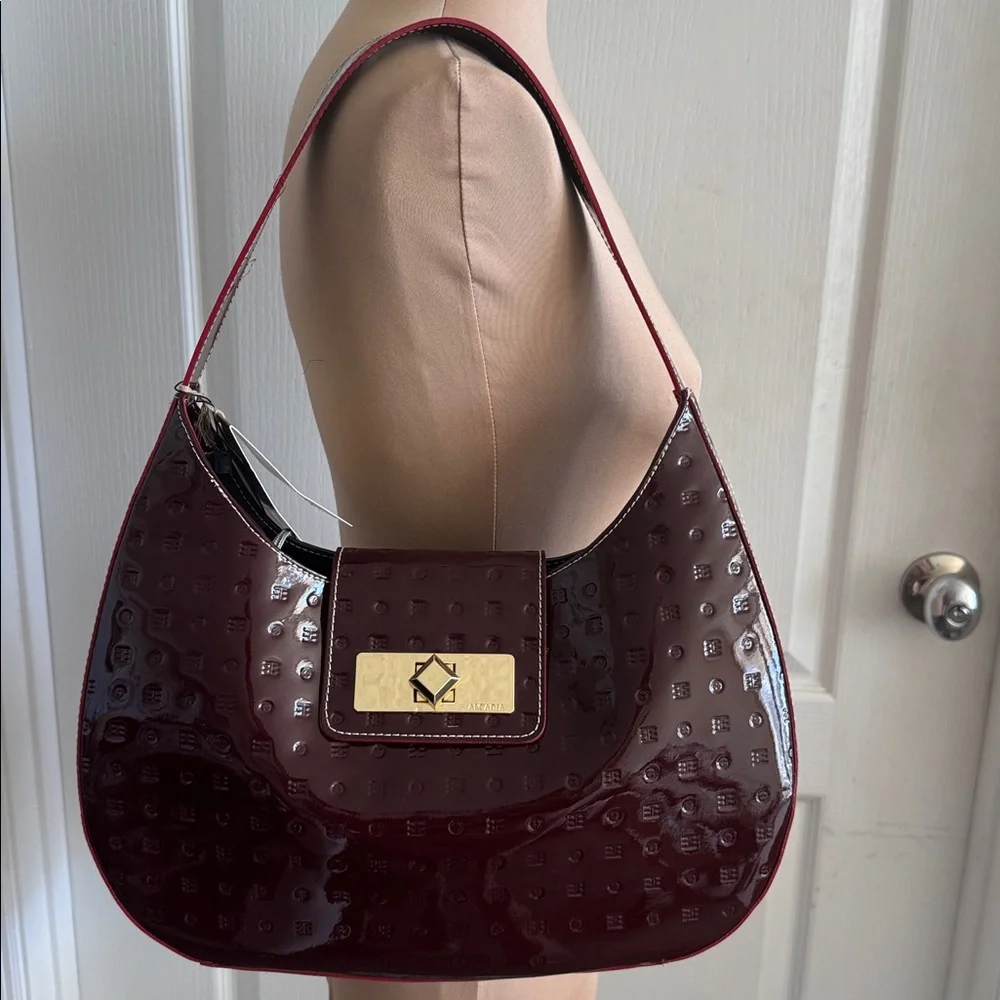 ARCADIA  PATENT LEATHER SHOULDER HOBO HANDBAG RED MADE in ITALY